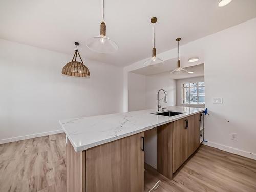 3342 168 Street, Edmonton, AB - Indoor Photo Showing Kitchen