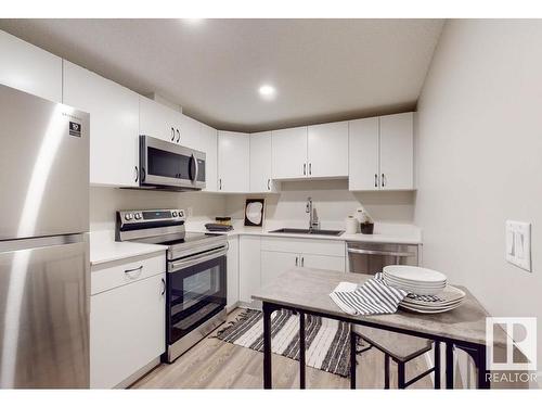 17736 63 Street, Edmonton, AB - Indoor Photo Showing Kitchen