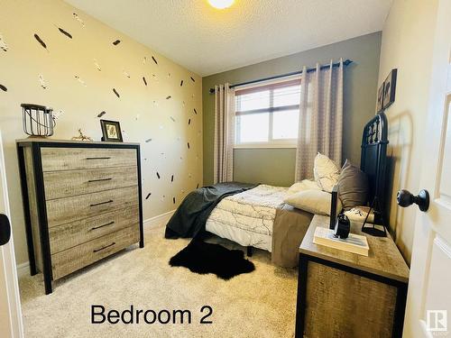 2107 Desrochers Drive, Edmonton, AB - Indoor Photo Showing Bedroom