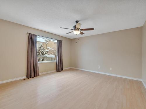 25 14717 34 Street, Edmonton, AB - Indoor Photo Showing Other Room