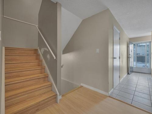 25 14717 34 Street, Edmonton, AB - Indoor Photo Showing Other Room