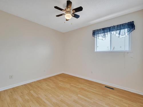 25 14717 34 Street, Edmonton, AB - Indoor Photo Showing Other Room