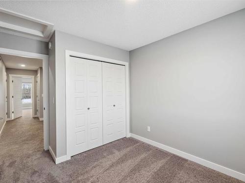 6256 175 Avenue, Edmonton, AB - Indoor Photo Showing Other Room