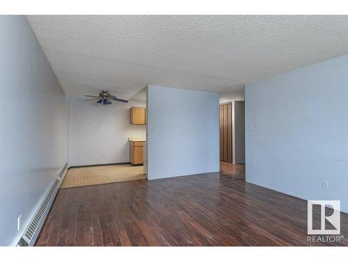 303 5316 118 Avenue, Edmonton, AB - Indoor Photo Showing Other Room