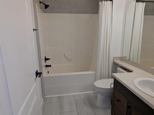 6129 7331 South Terwillegar Drive Nw, Edmonton, AB - Indoor Photo Showing Bathroom