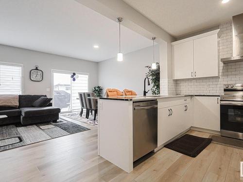 5357 Lark Landing Landing, Edmonton, AB - Indoor Photo Showing Kitchen With Stainless Steel Kitchen