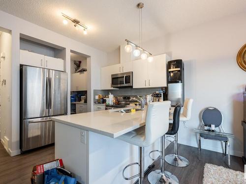 1512 169 Street, Edmonton, AB - Indoor Photo Showing Kitchen