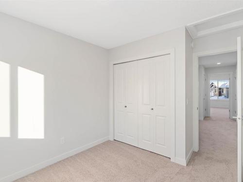 1647 16 Avenue, Edmonton, AB - Indoor Photo Showing Other Room