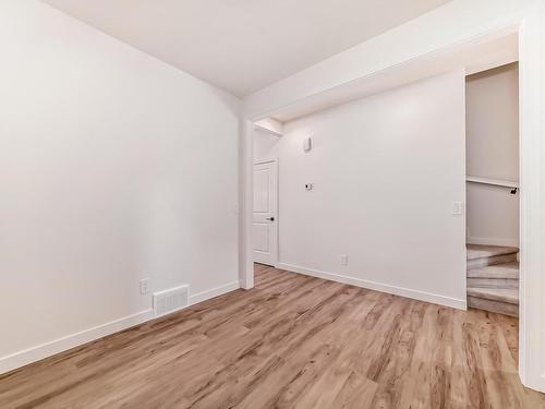 5411 Kootook Road, Edmonton, AB - Indoor Photo Showing Other Room