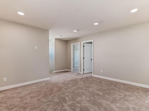 5462 Kootook Road, Edmonton, AB - Indoor Photo Showing Other Room