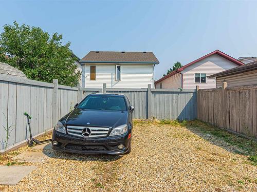 9133 166 Avenue, Edmonton, AB - Outdoor