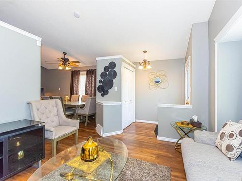 9133 166 Avenue, Edmonton, AB - Indoor Photo Showing Living Room