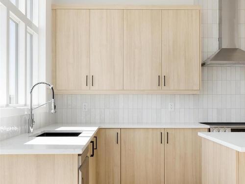 5729 Kootook Way, Edmonton, AB - Indoor Photo Showing Kitchen