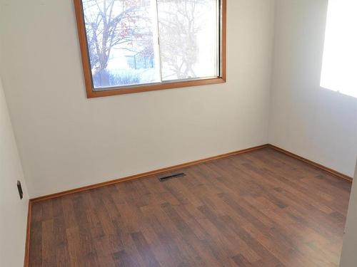 5210 48 Street, Barrhead, AB - Indoor Photo Showing Other Room