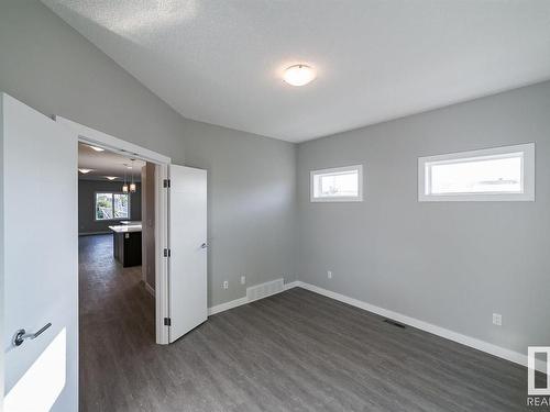 9859 73 Avenue, Edmonton, AB - Indoor Photo Showing Other Room