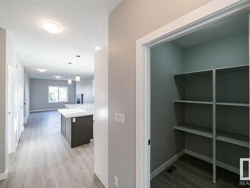 9859 73 Avenue, Edmonton, AB - Indoor Photo Showing Other Room