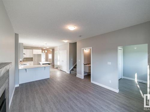 9859 73 Avenue, Edmonton, AB - Indoor Photo Showing Other Room