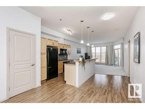 204 4835 104A Street, Edmonton, AB - Indoor Photo Showing Kitchen