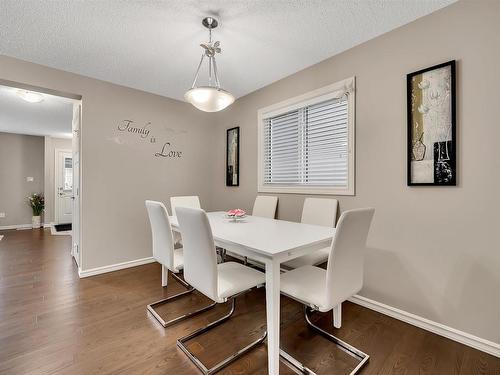 21916 90 Avenue, Edmonton, AB - Indoor Photo Showing Dining Room