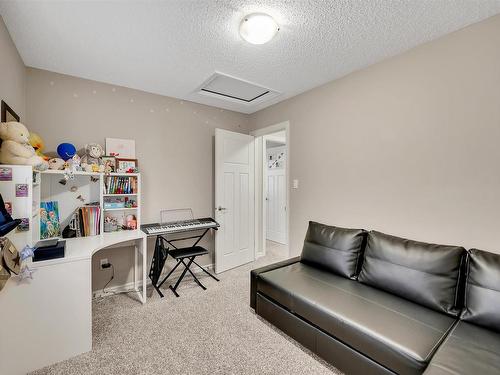 21916 90 Avenue, Edmonton, AB - Indoor