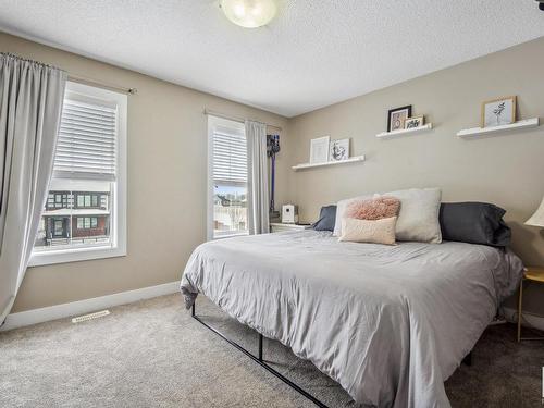 184 Southfork Drive, Leduc, AB - Indoor Photo Showing Bedroom