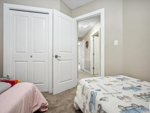 184 Southfork Drive, Leduc, AB - Indoor Photo Showing Bedroom