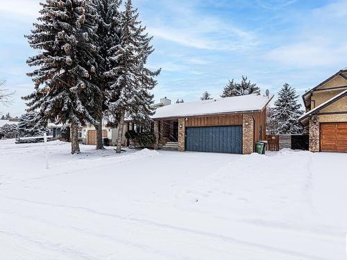 579 Wahstao Road, Edmonton, AB - Outdoor