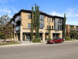 302 10140 150 Street  Edmonton, AB T5P 1P1