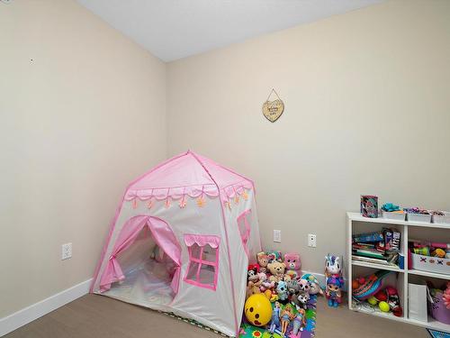 302 10140 150 Street, Edmonton, AB - Indoor Photo Showing Bedroom