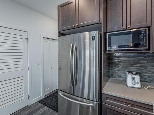 512 1316 Windermere Way, Edmonton, AB - Indoor Photo Showing Kitchen