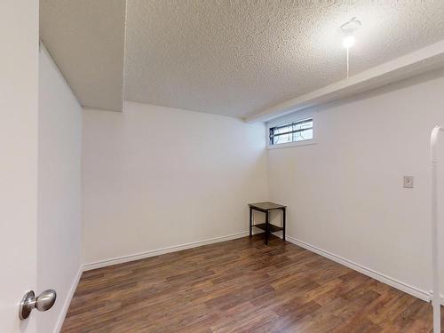 5642 19A Avenue, Edmonton, AB - Indoor Photo Showing Other Room