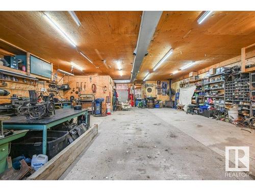 85 52061 Rge Road 215, Rural Strathcona County, AB - Indoor Photo Showing Garage