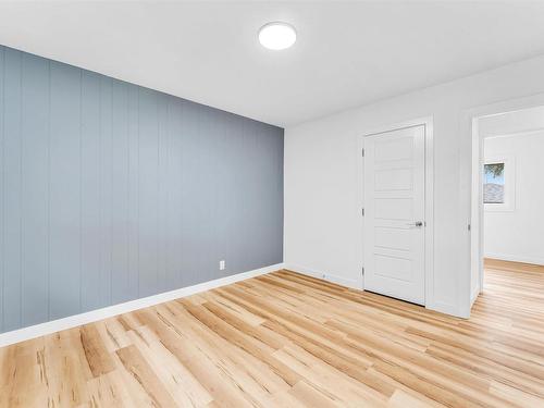 6515 98A Street, Edmonton, AB - Indoor Photo Showing Other Room