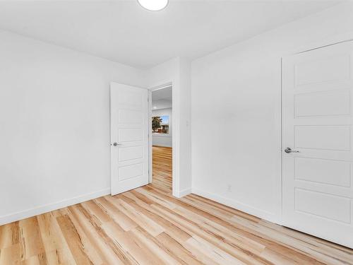 6515 98A Street, Edmonton, AB - Indoor Photo Showing Other Room