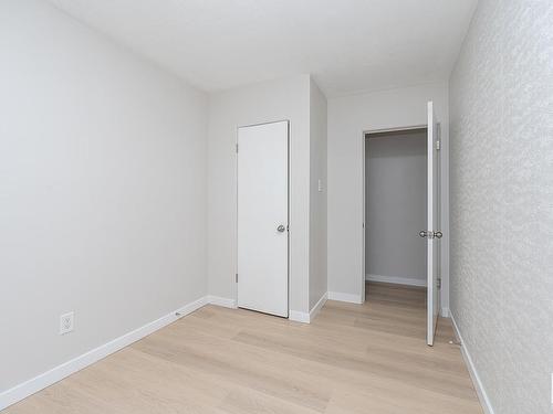 15742 107A Avenue, Edmonton, AB - Indoor Photo Showing Other Room