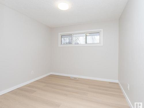 15742 107A Avenue, Edmonton, AB - Indoor Photo Showing Other Room