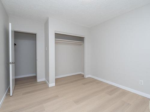 15742 107A Avenue, Edmonton, AB - Indoor Photo Showing Other Room