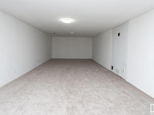 15742 107A Avenue, Edmonton, AB - Indoor Photo Showing Other Room