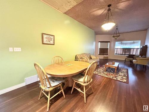 4924 50 Street, Holden, AB - Indoor Photo Showing Dining Room