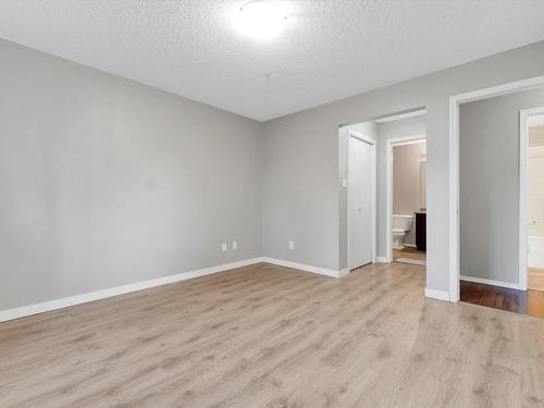 134 1180 Hyndman Road, Edmonton, AB - Indoor Photo Showing Other Room