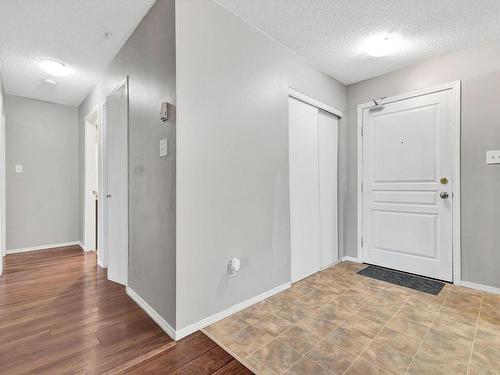 134 1180 Hyndman Road, Edmonton, AB - Indoor Photo Showing Other Room