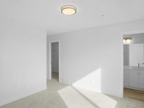 17322 6A Street, Edmonton, AB - Indoor Photo Showing Other Room