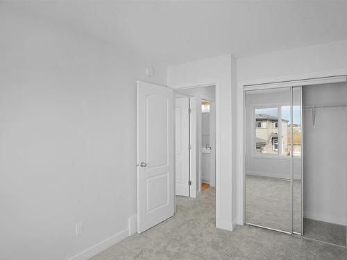 17322 6A Street, Edmonton, AB - Indoor Photo Showing Other Room