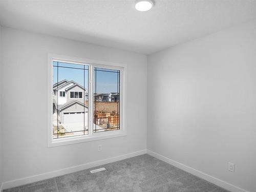 17326 6A Street, Edmonton, AB - Indoor Photo Showing Other Room