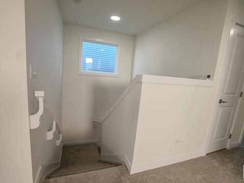 25 Meadowbrook Way, Spruce Grove, AB - Indoor Photo Showing Other Room