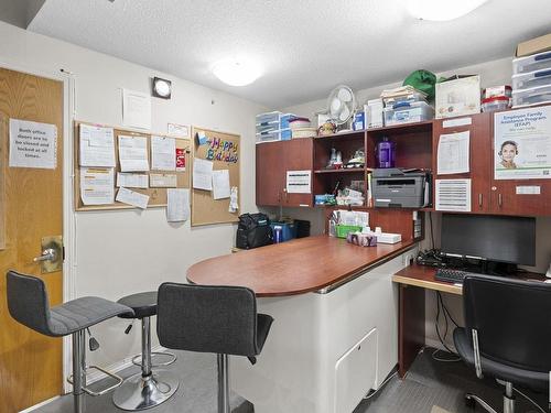 9512 154 Street, Edmonton, AB - Indoor Photo Showing Office