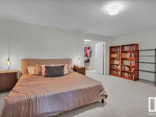 612 3 Perron Street, St. Albert, AB - Indoor Photo Showing Bedroom