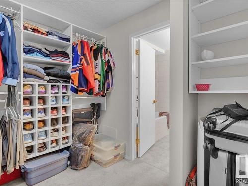 612 3 Perron Street, St. Albert, AB - Indoor With Storage