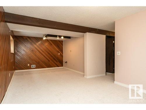 8516 33 Avenue, Edmonton, AB - Indoor Photo Showing Other Room