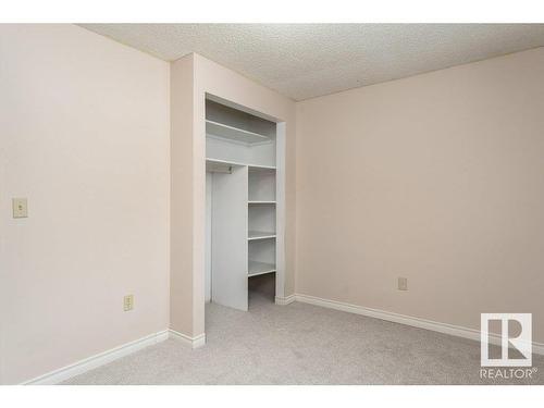 8516 33 Avenue, Edmonton, AB - Indoor Photo Showing Other Room